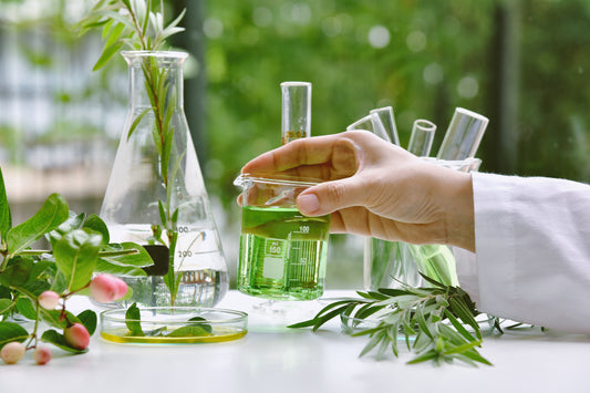14 Ingredients To Avoid In Shampoo [& What To Use Instead]